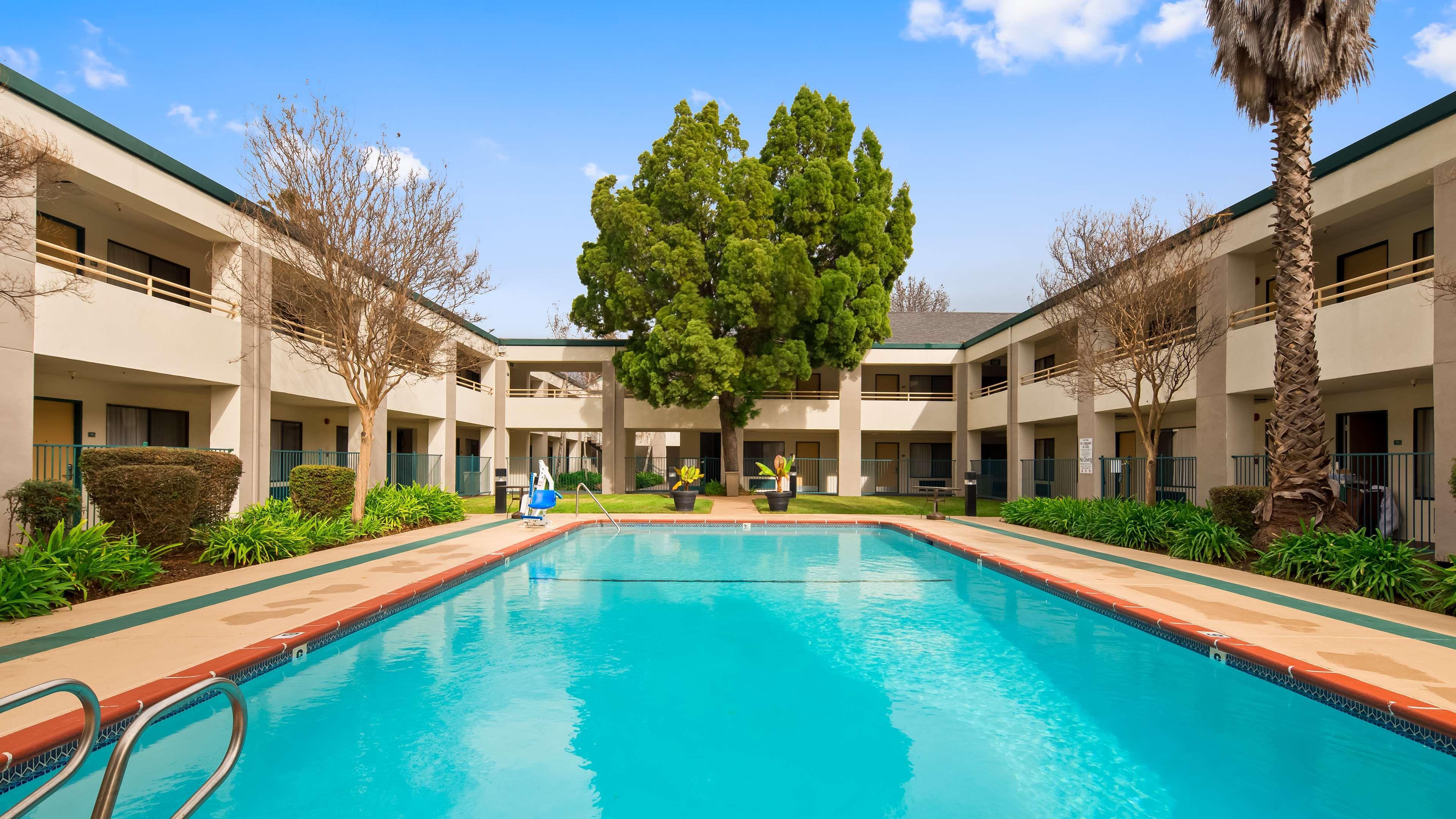 Best Western Heritage Inn Concord Exterior foto